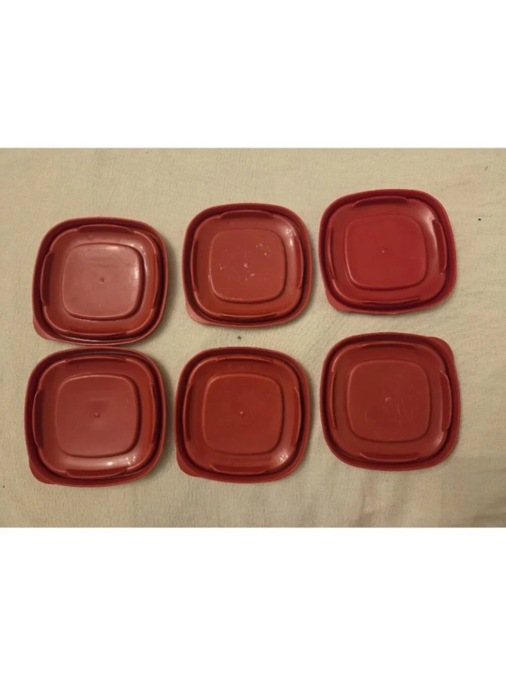6 Rubbermaid 7J58 Red Easy Find Storage Container REPLACEMENT LIDS ONLY